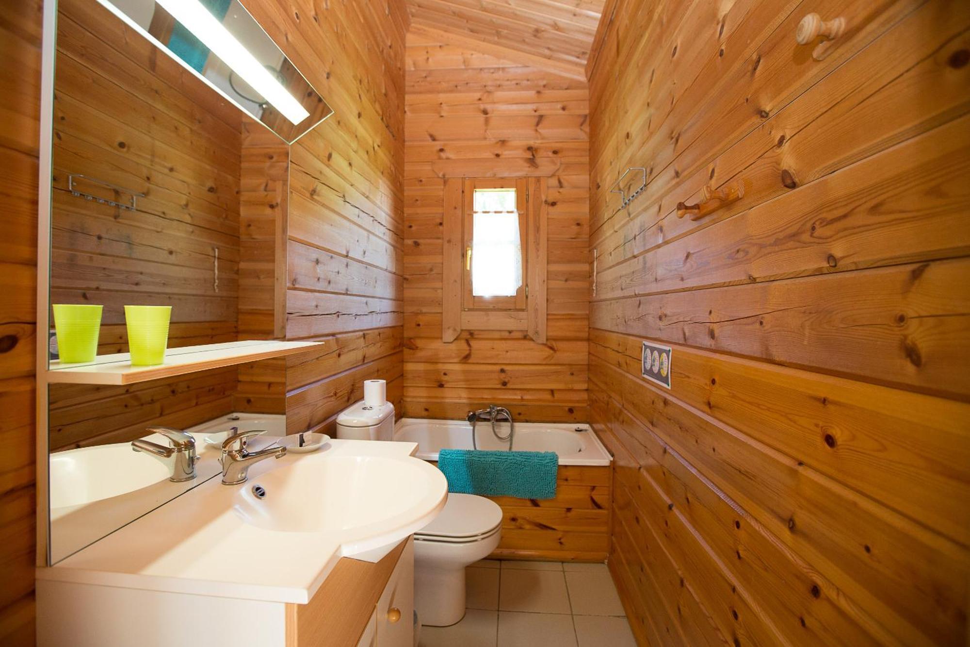 Les Chalets De Grazimis Condom Exterior photo